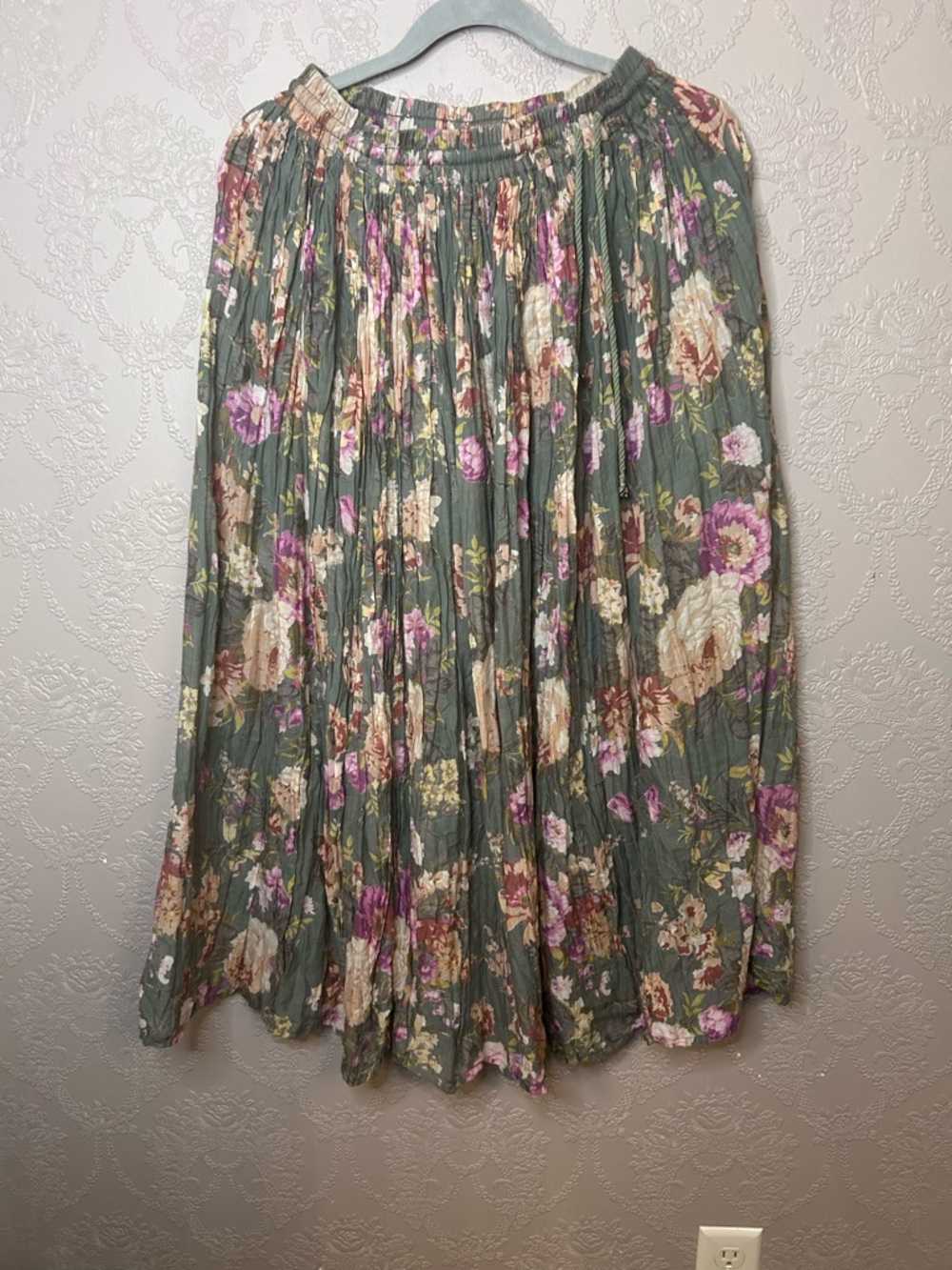 Pleated Floral Maxi Skirt in Sage Green